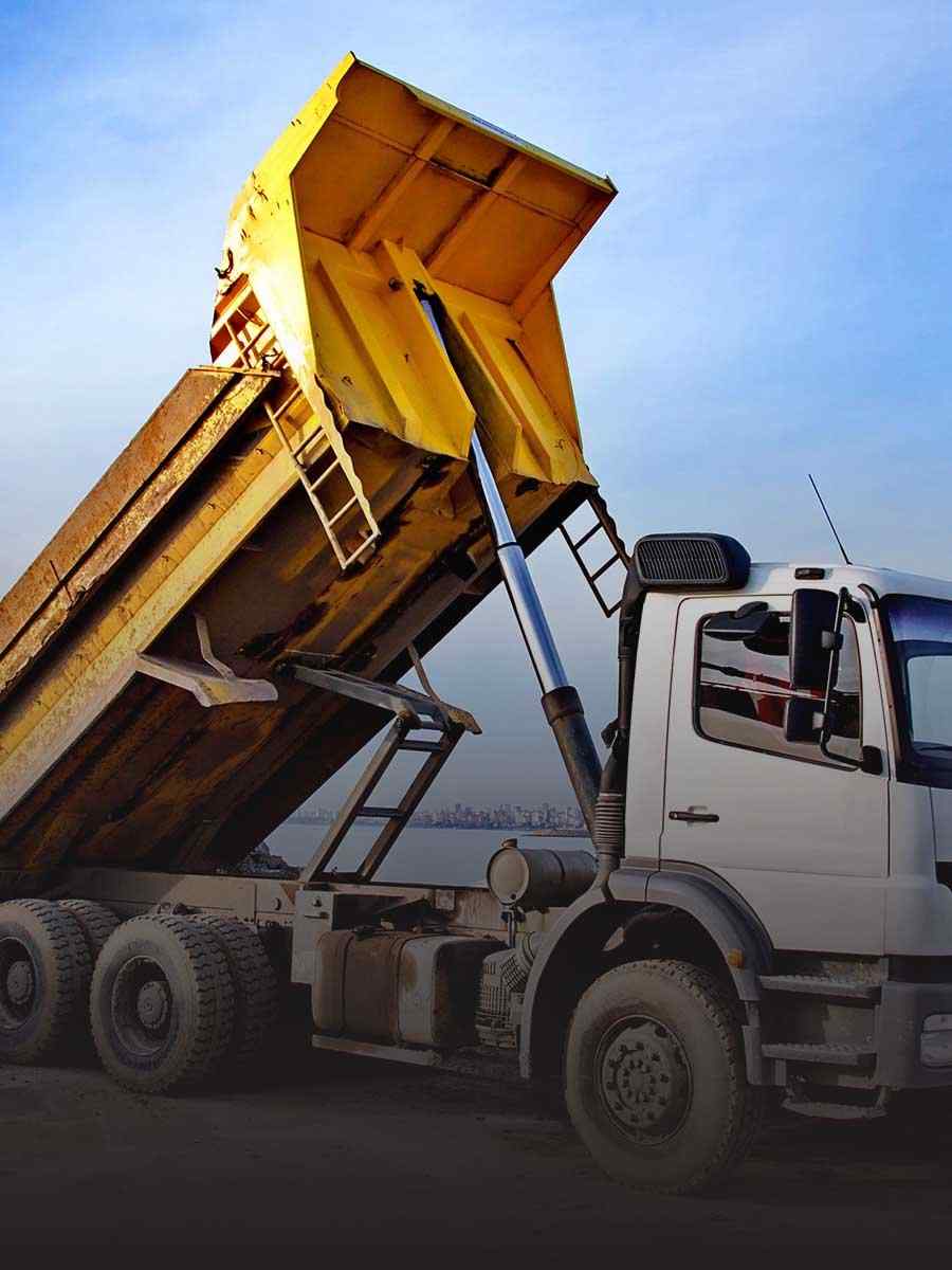 https://egylog.com/wp-content/uploads/2017/08/cell_trucks_01.jpg